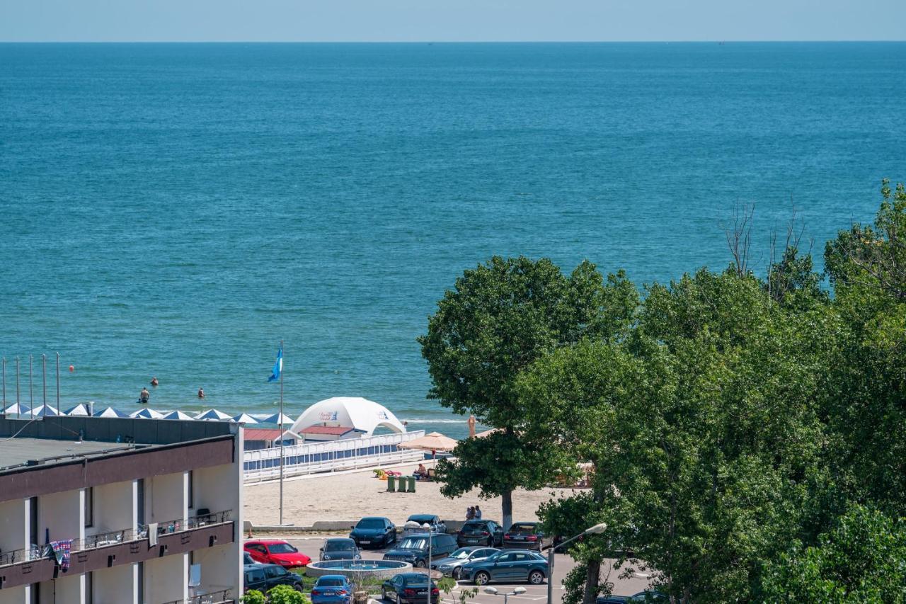 Moonlight Mamaia Apartments Exterior foto