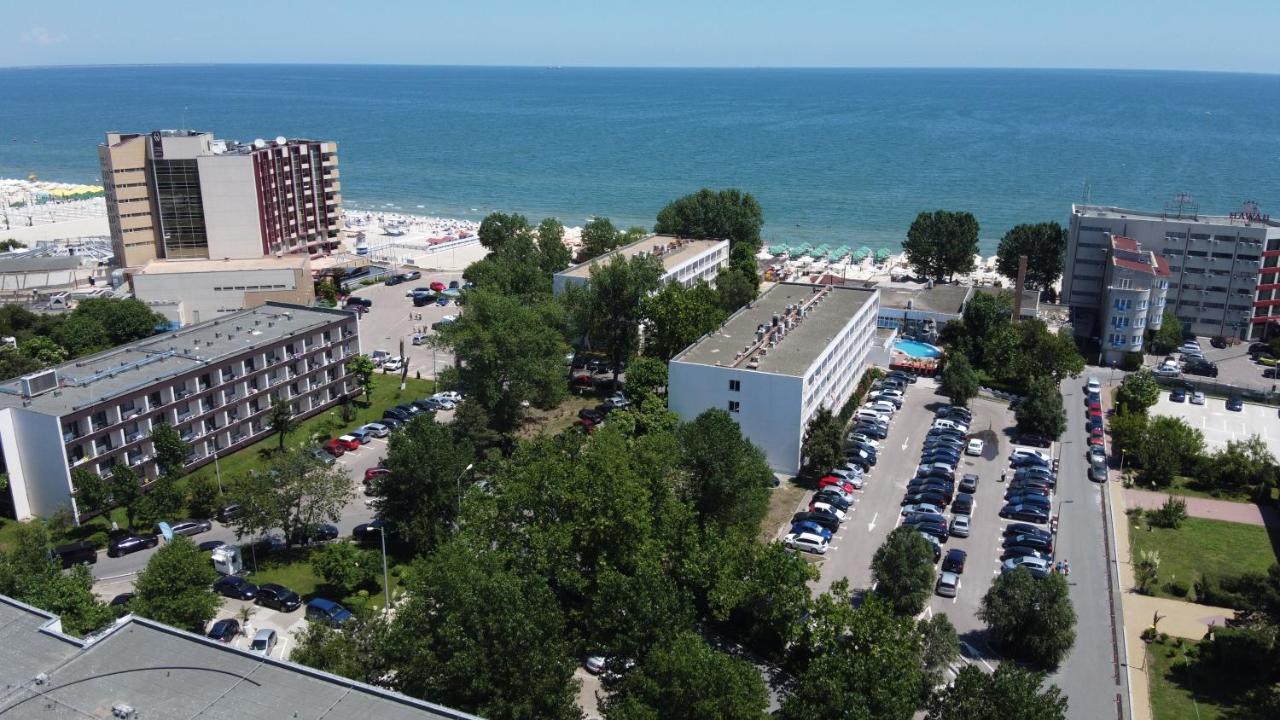 Moonlight Mamaia Apartments Exterior foto