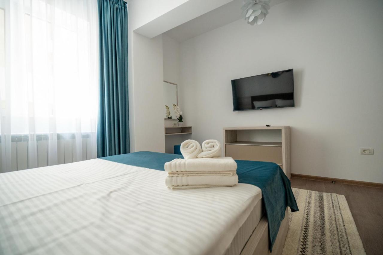 Moonlight Mamaia Apartments Exterior foto