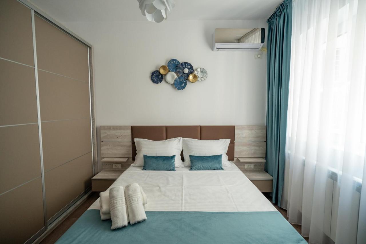 Moonlight Mamaia Apartments Exterior foto